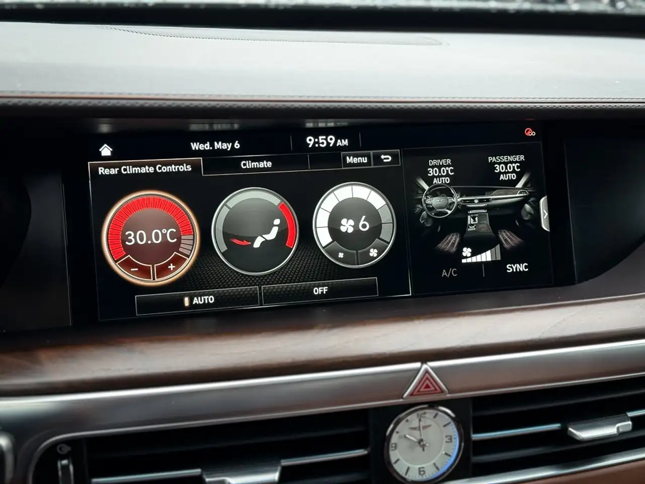 Genesis G90 снимка Genesis G90