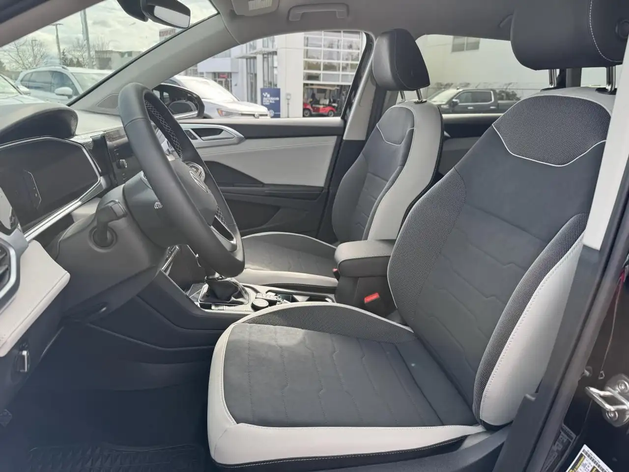 Volkswagen Taos снимка Volkswagen Taos