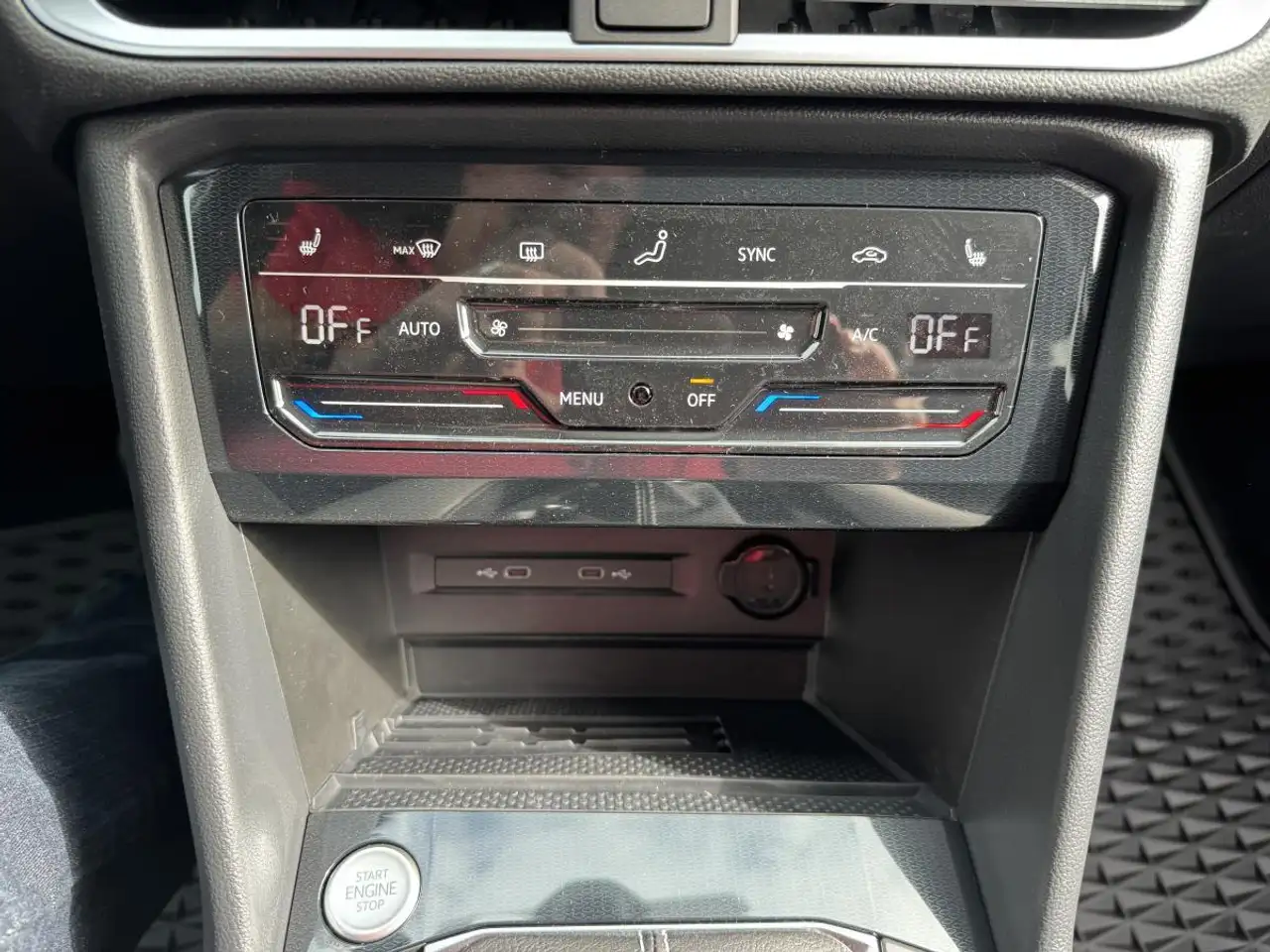 Volkswagen Taos снимка Volkswagen Taos