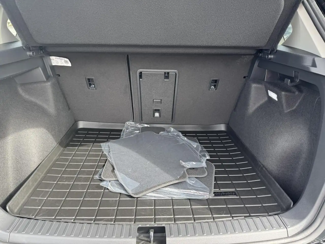 Volkswagen Taos снимка Volkswagen Taos