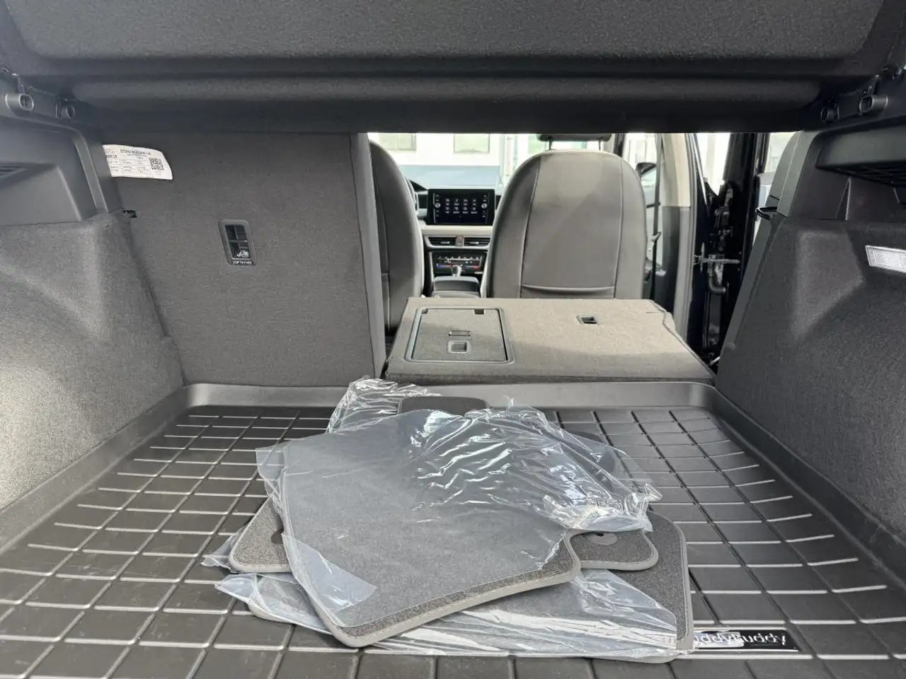 Volkswagen Taos снимка Volkswagen Taos