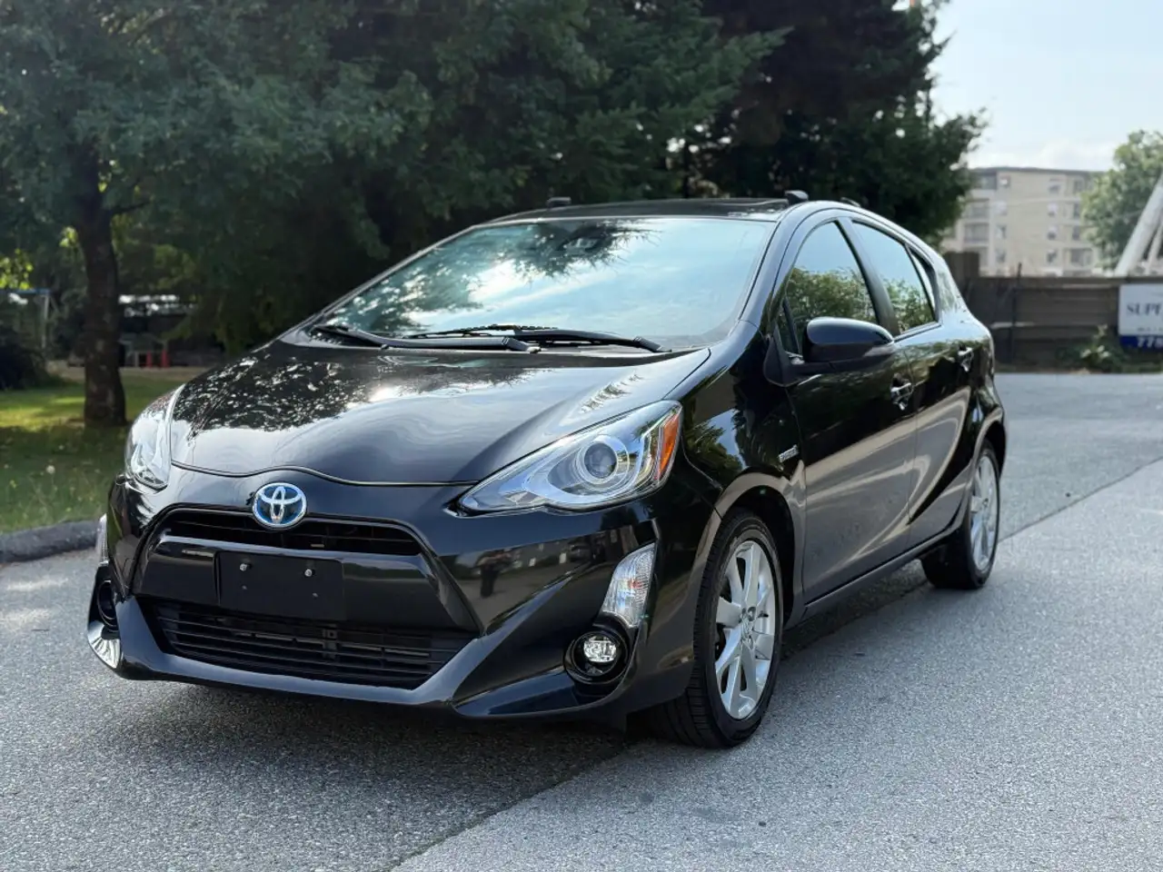 Toyota Prius c fotografie Toyota Prius c
