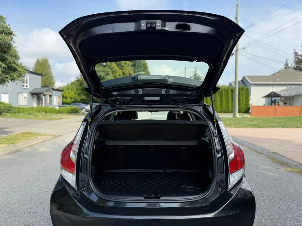 Toyota Prius c fotografie Toyota Prius c