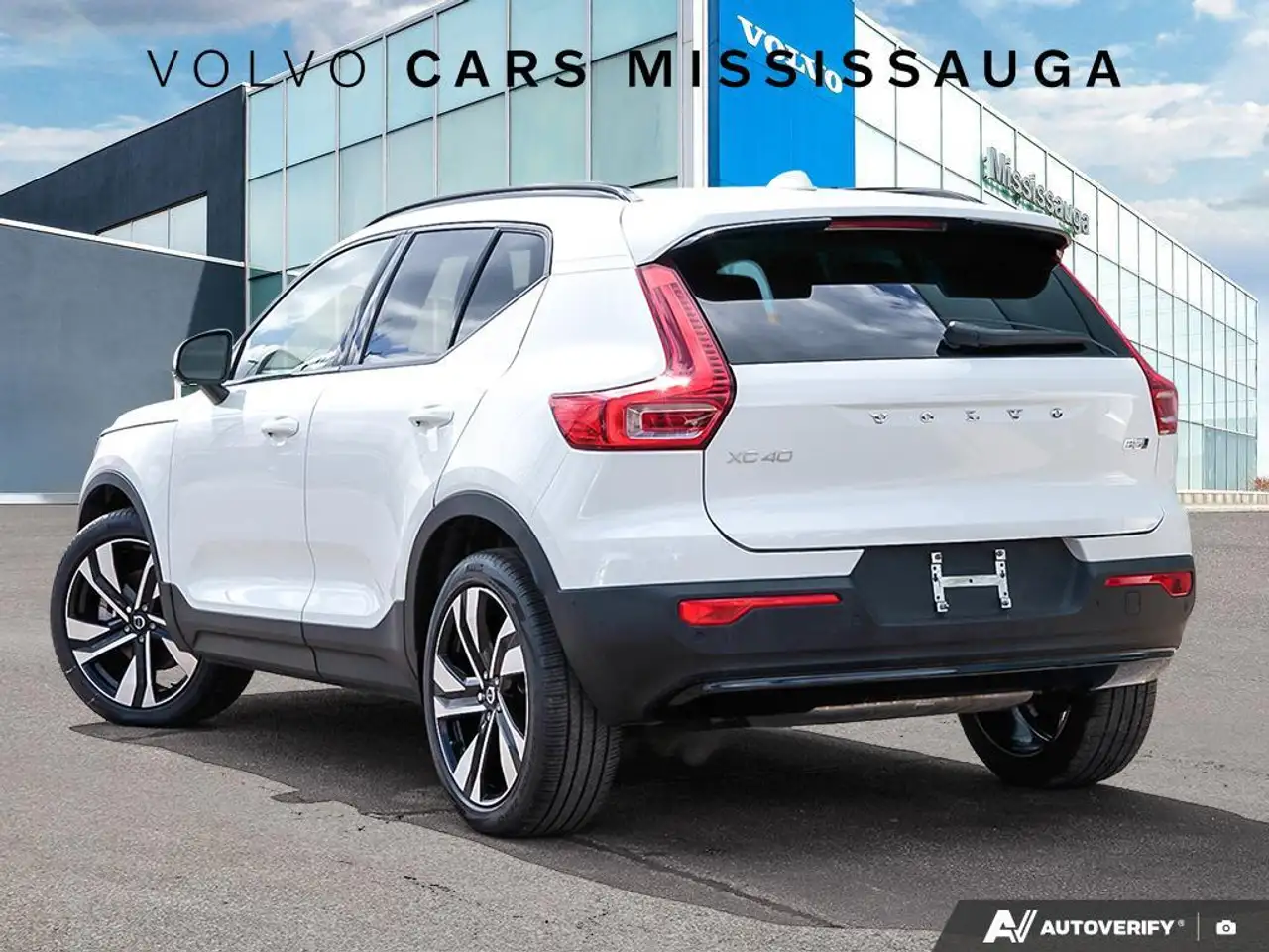 Volvo XC40 снимка Volvo XC40