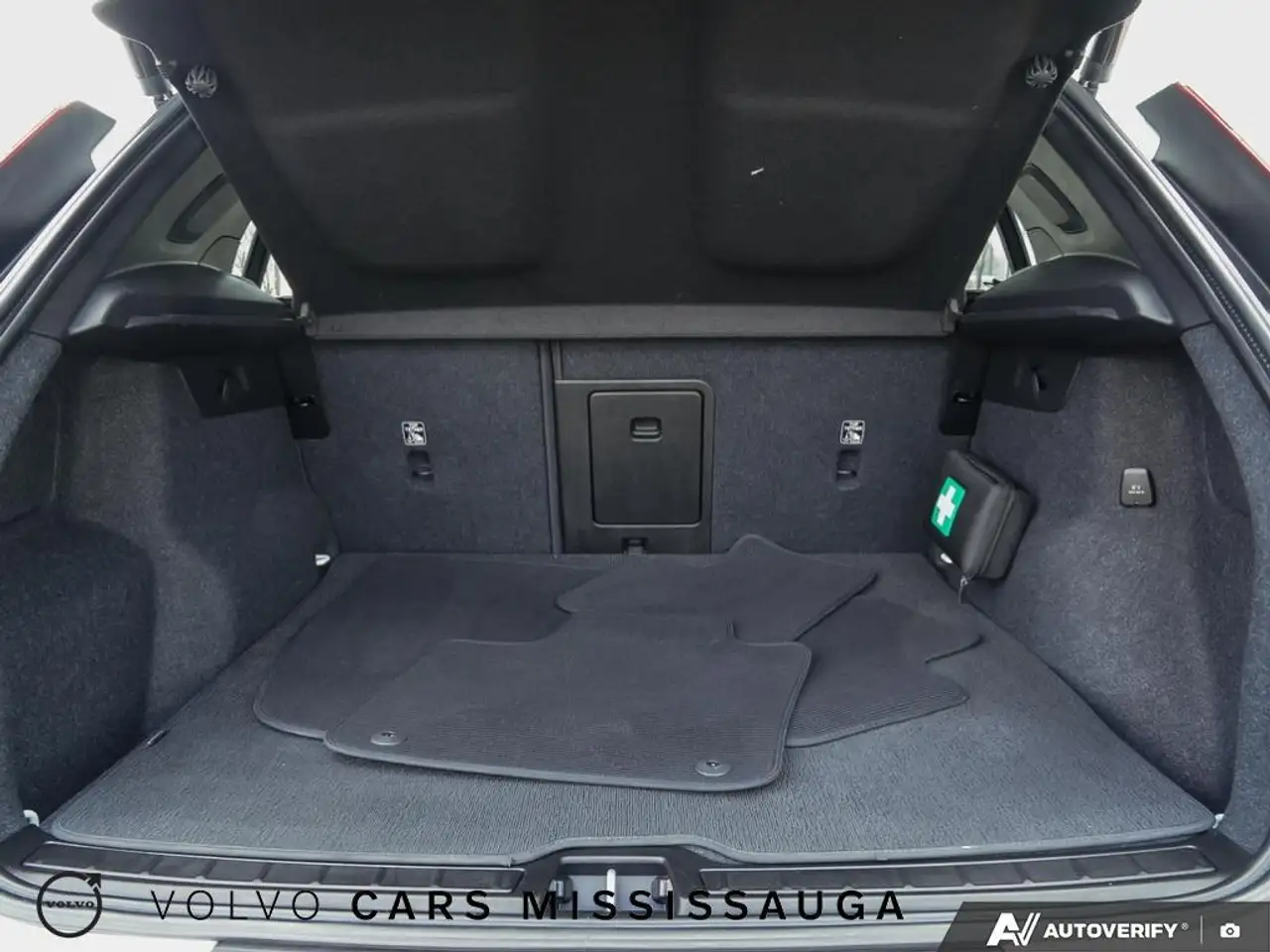 Volvo XC40 снимка Volvo XC40