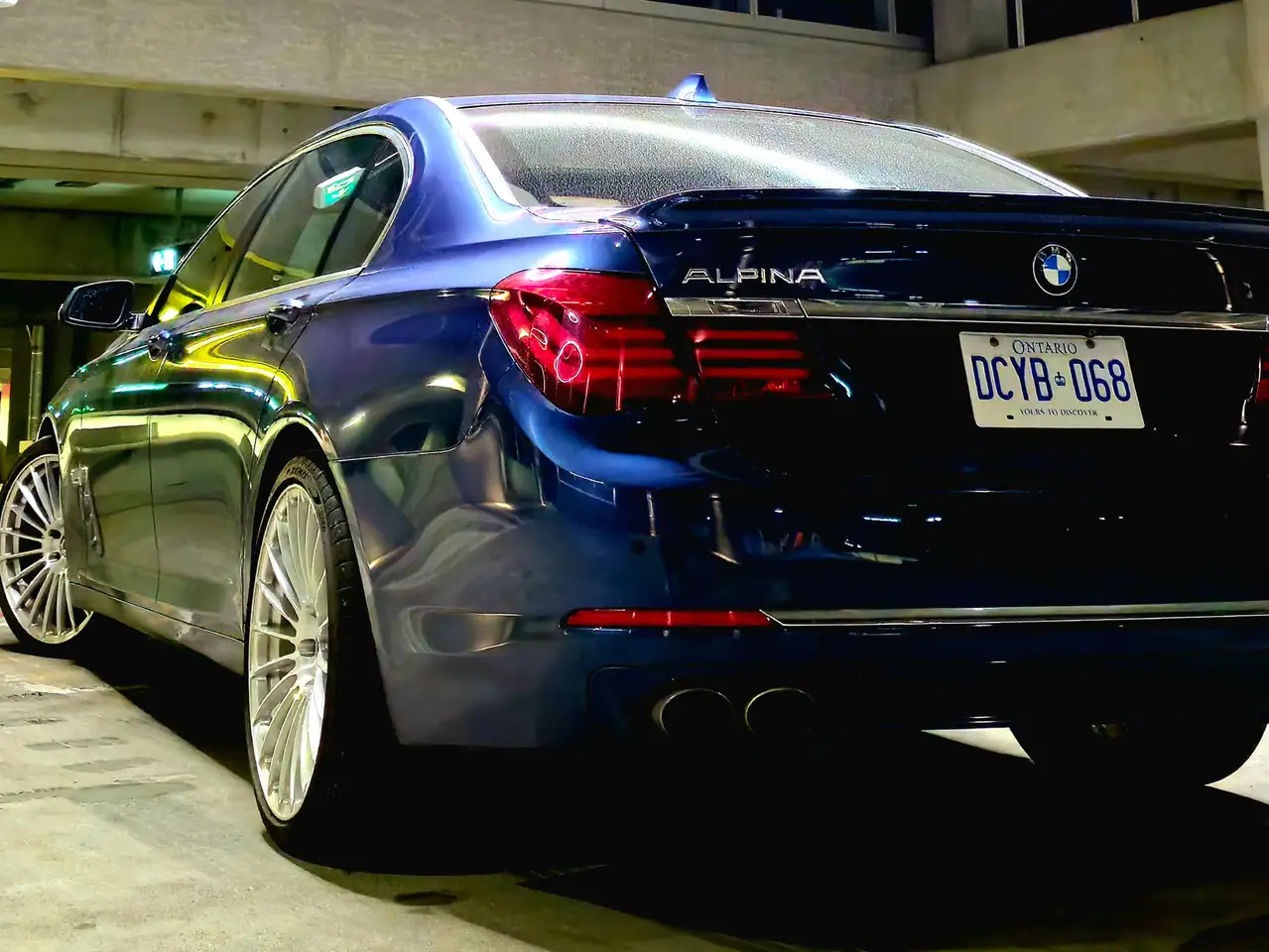 BMW 7 Series photo BMW 7 Series