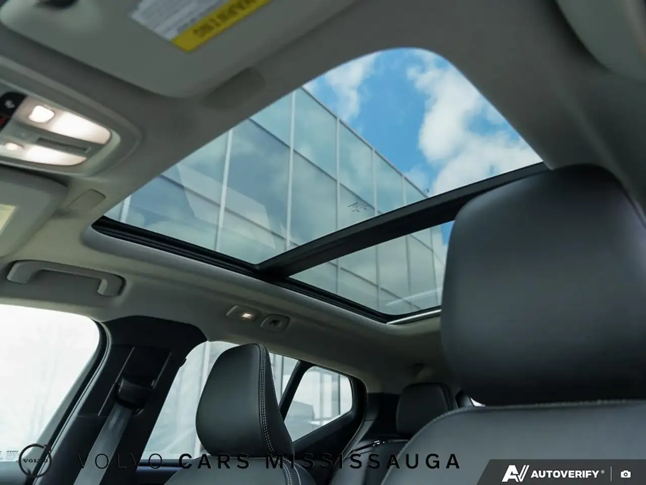Volvo XC40 снимка Volvo XC40