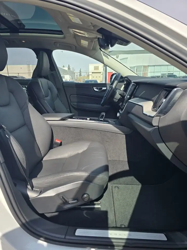 Volvo XC60 photo Volvo XC60