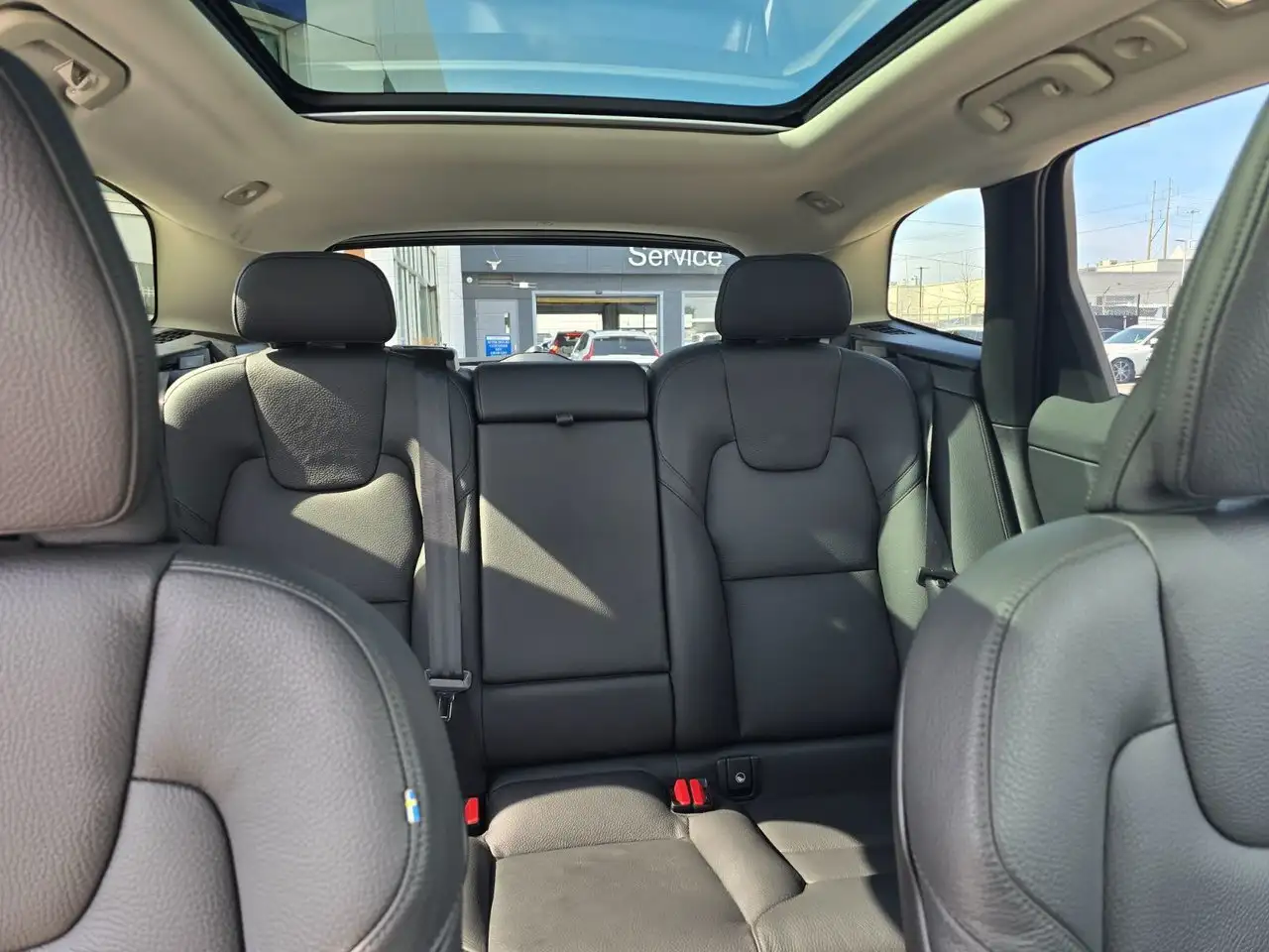 Volvo XC60 photo Volvo XC60