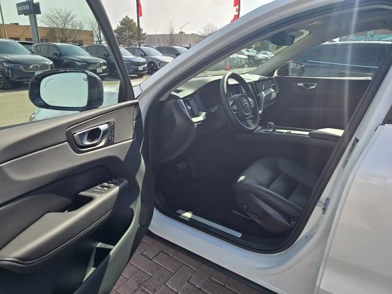Volvo XC60 photo Volvo XC60