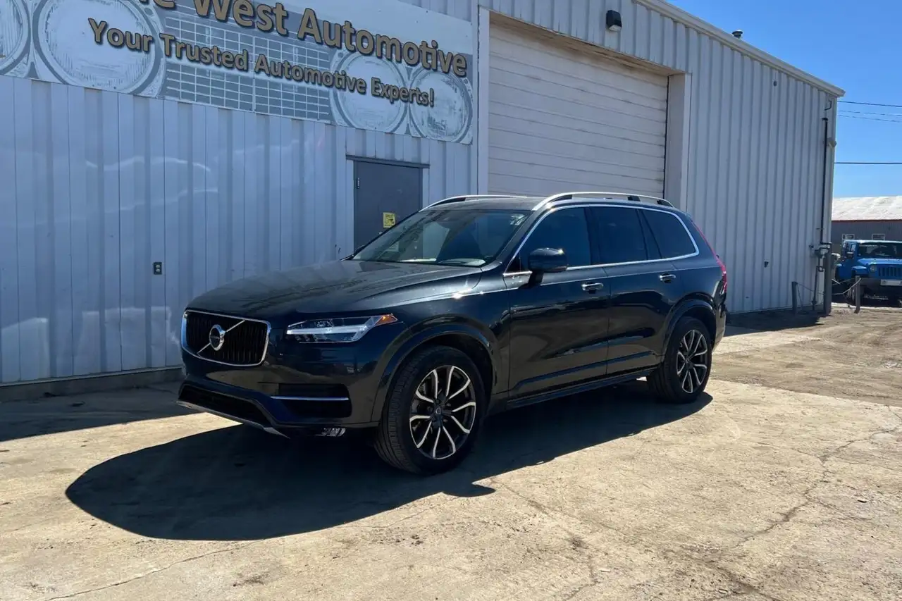 Volvo XC90 снимка Volvo XC90