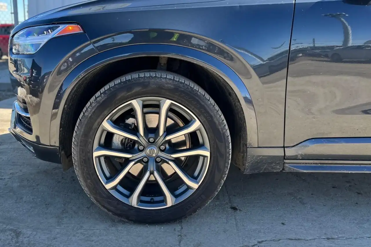 Volvo XC90 снимка Volvo XC90