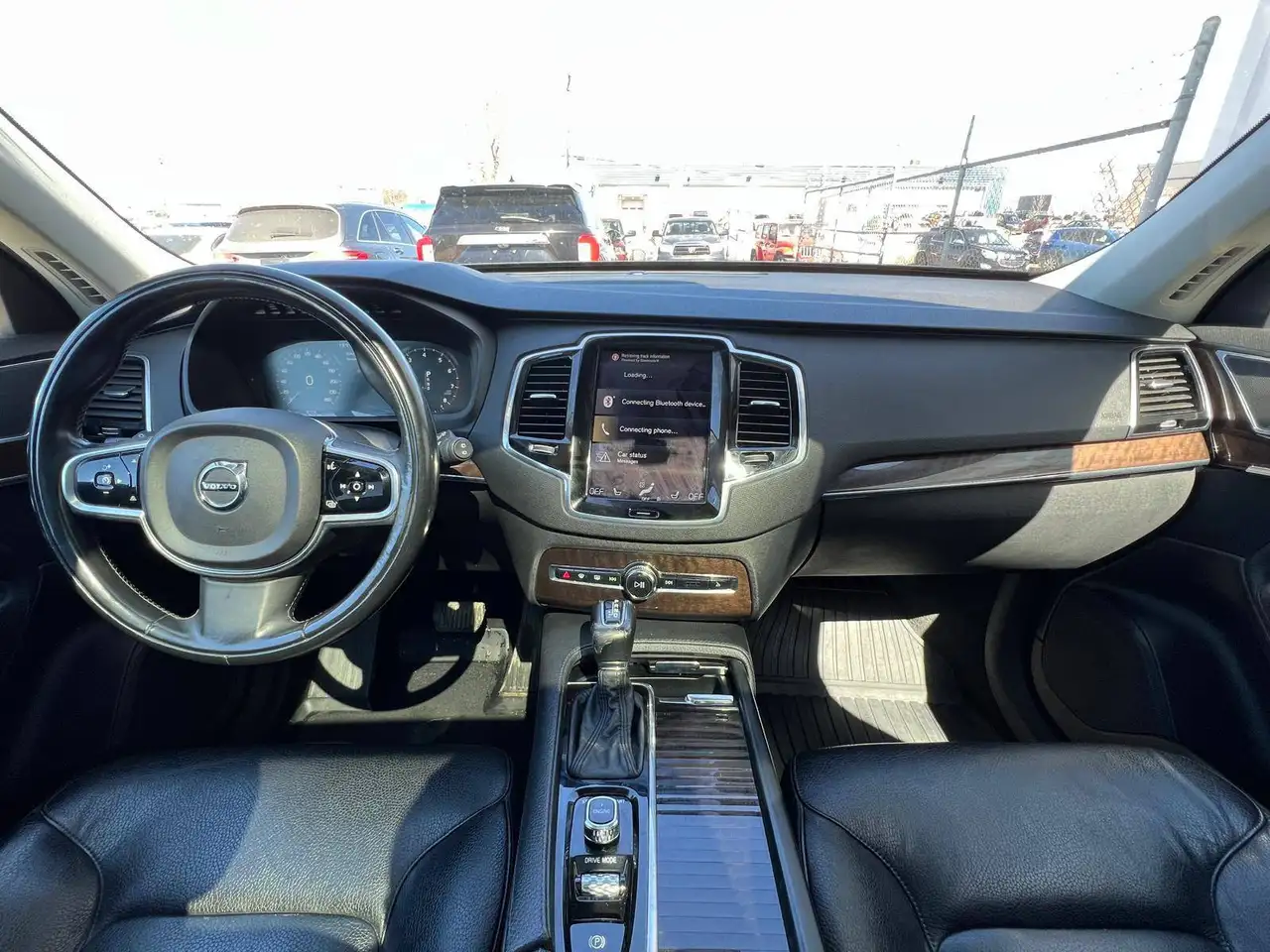 Volvo XC90 снимка Volvo XC90