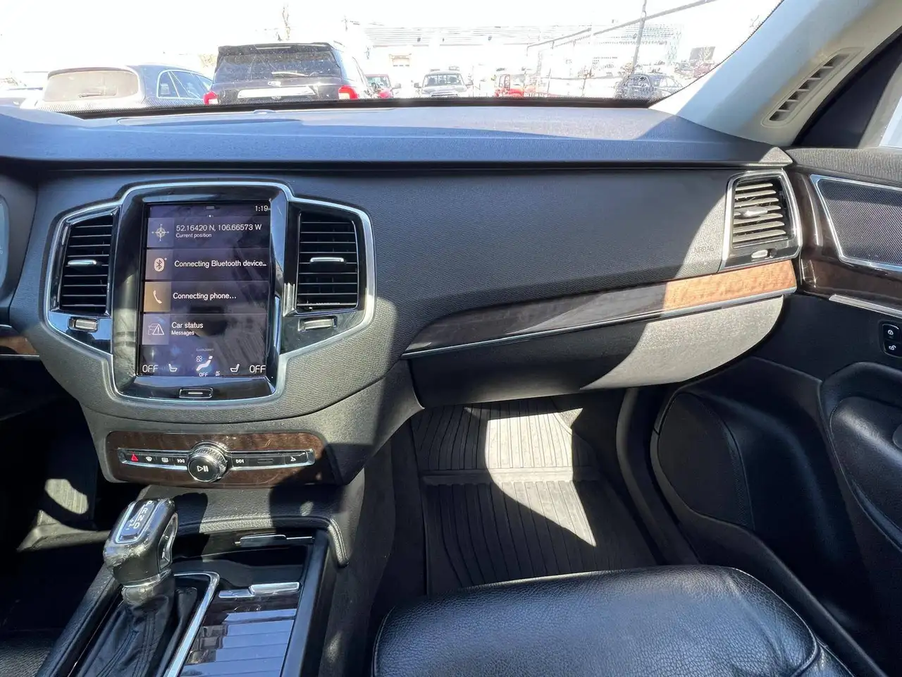 Volvo XC90 снимка Volvo XC90
