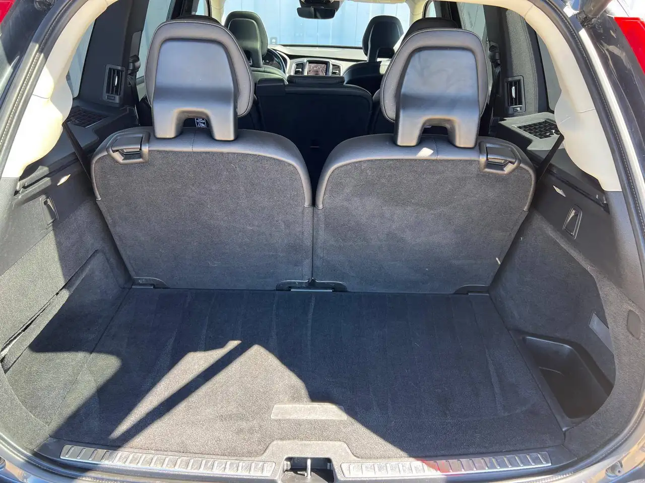 Volvo XC90 снимка Volvo XC90