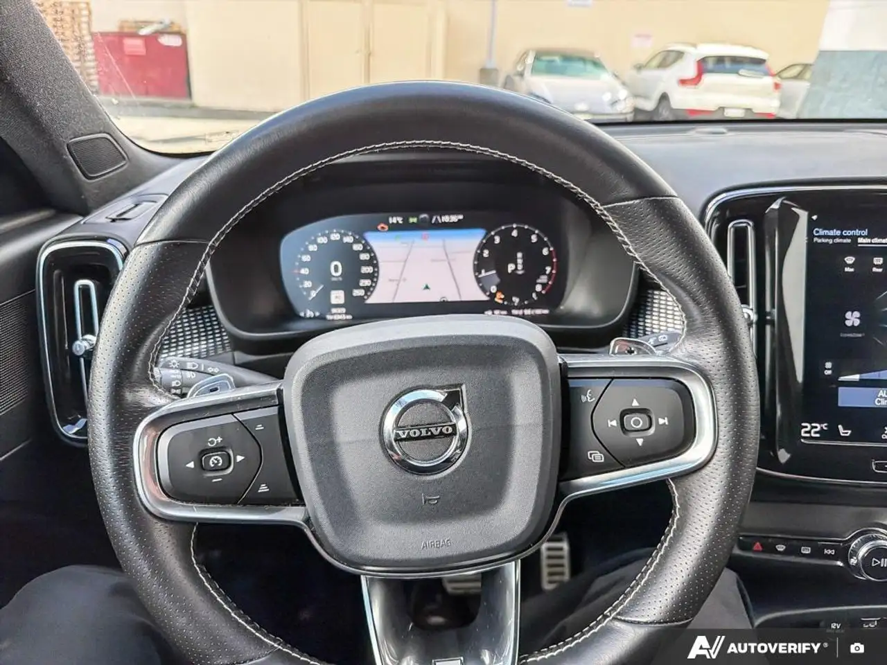 Volvo XC40 photo Volvo XC40