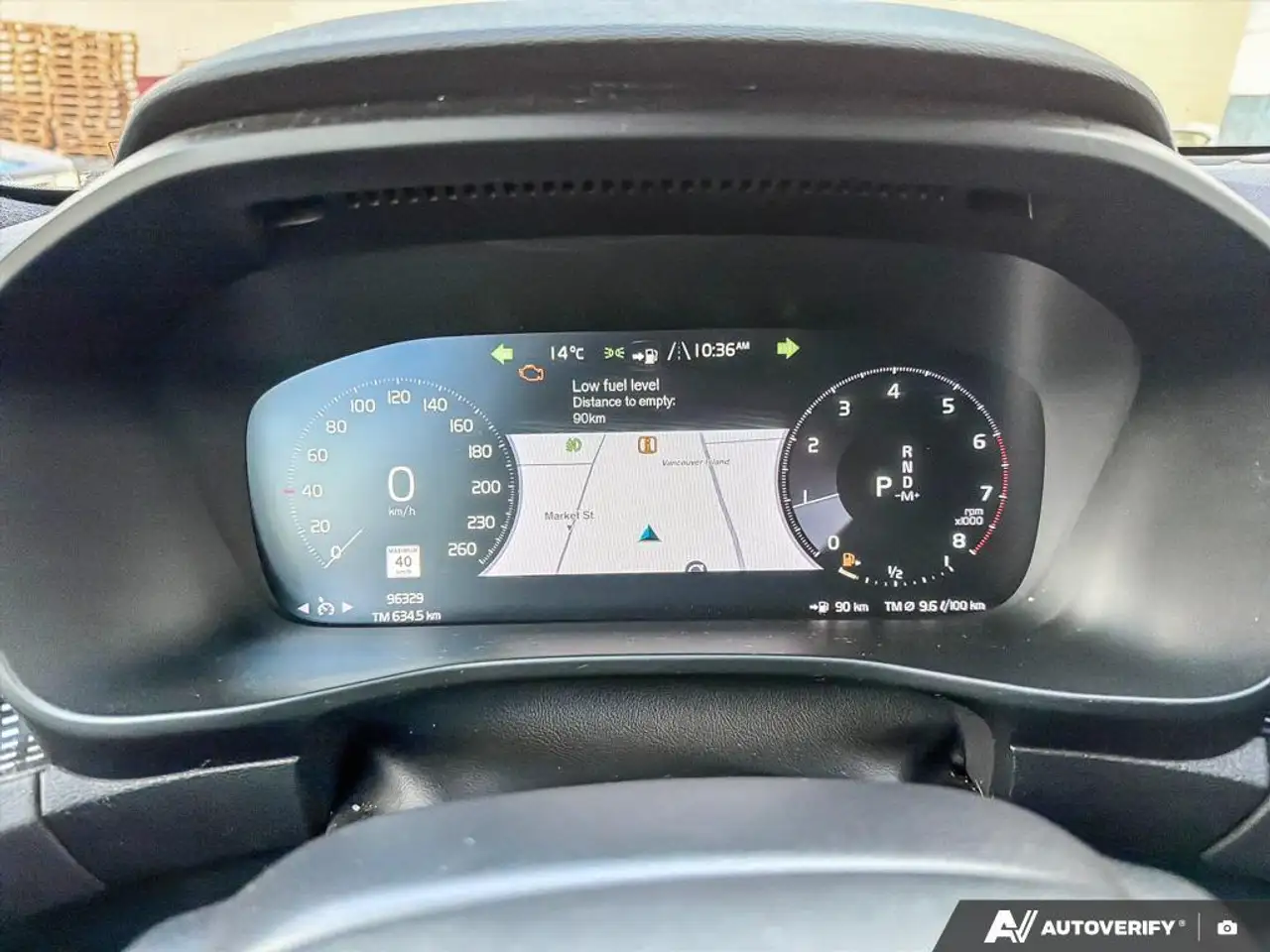 Volvo XC40 photo Volvo XC40