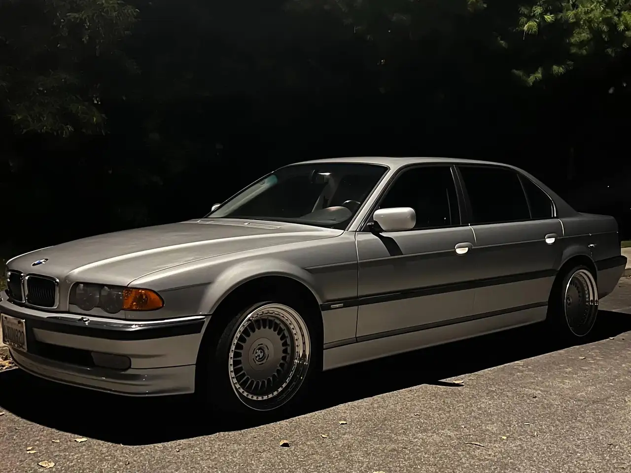 2001 BMW 7 Series
