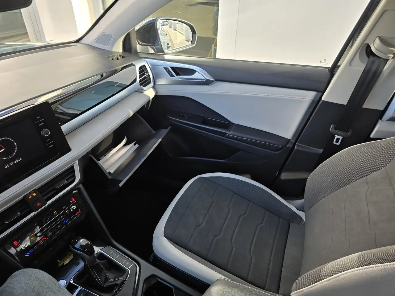 Volkswagen Taos снимка Volkswagen Taos