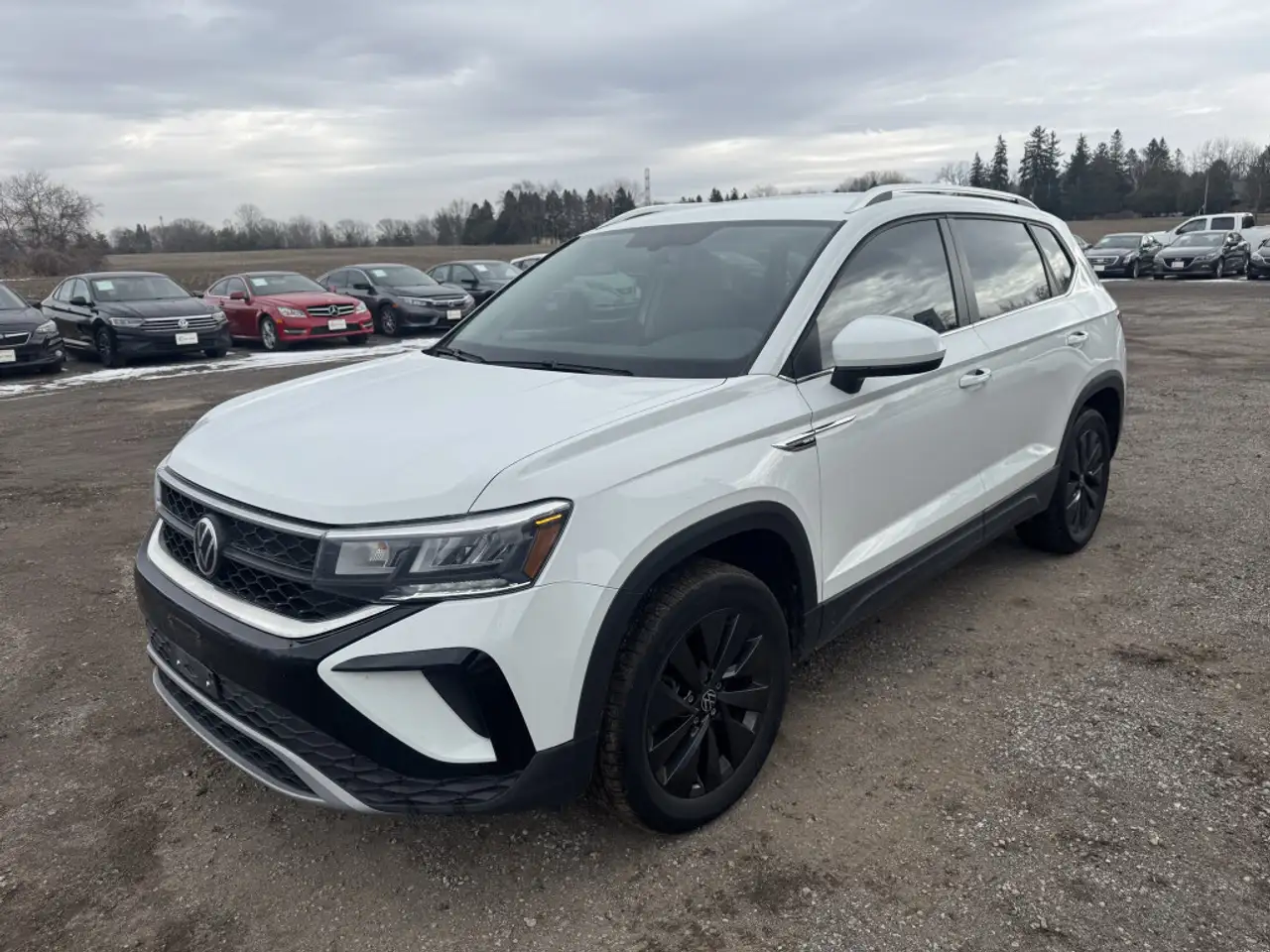 Volkswagen Taos снимка Volkswagen Taos