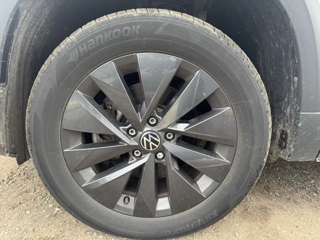 Volkswagen Taos снимка Volkswagen Taos