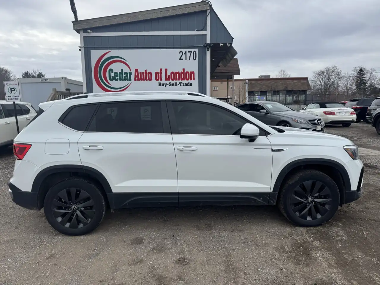 Volkswagen Taos снимка Volkswagen Taos