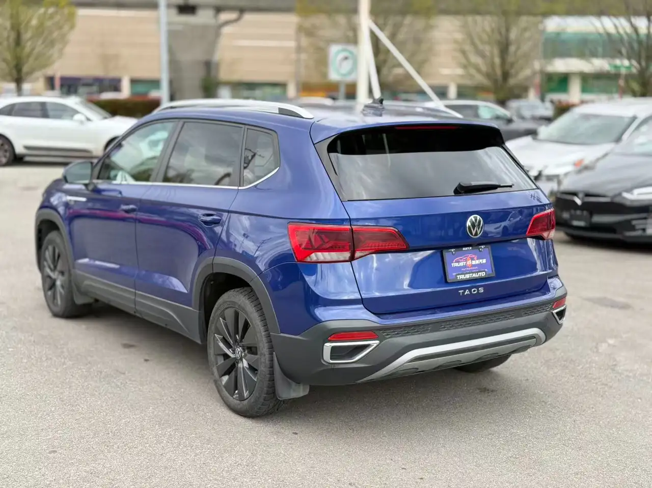 Volkswagen Taos снимка Volkswagen Taos