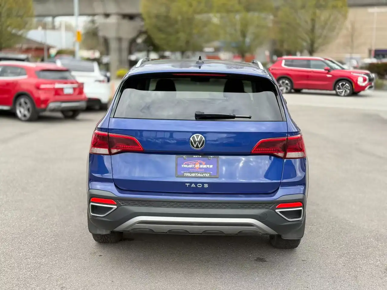 Volkswagen Taos снимка Volkswagen Taos