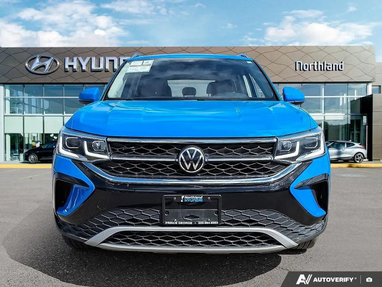 Volkswagen Taos снимка Volkswagen Taos