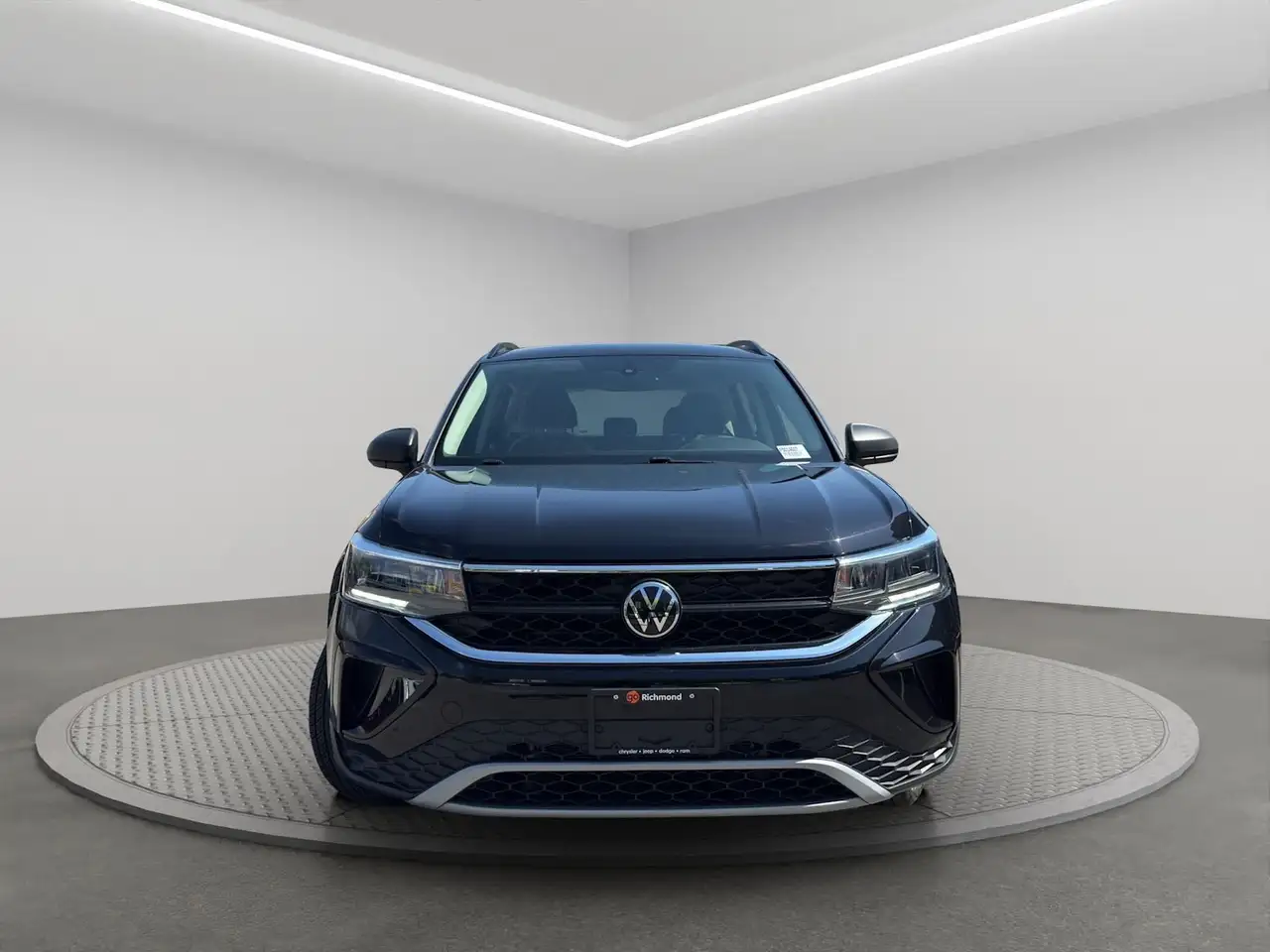 Volkswagen Taos снимка Volkswagen Taos