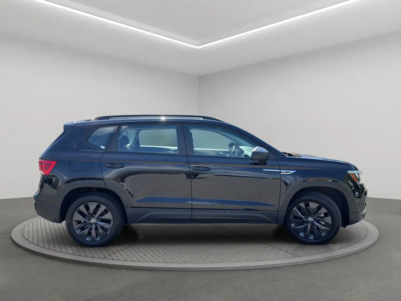 Volkswagen Taos снимка Volkswagen Taos