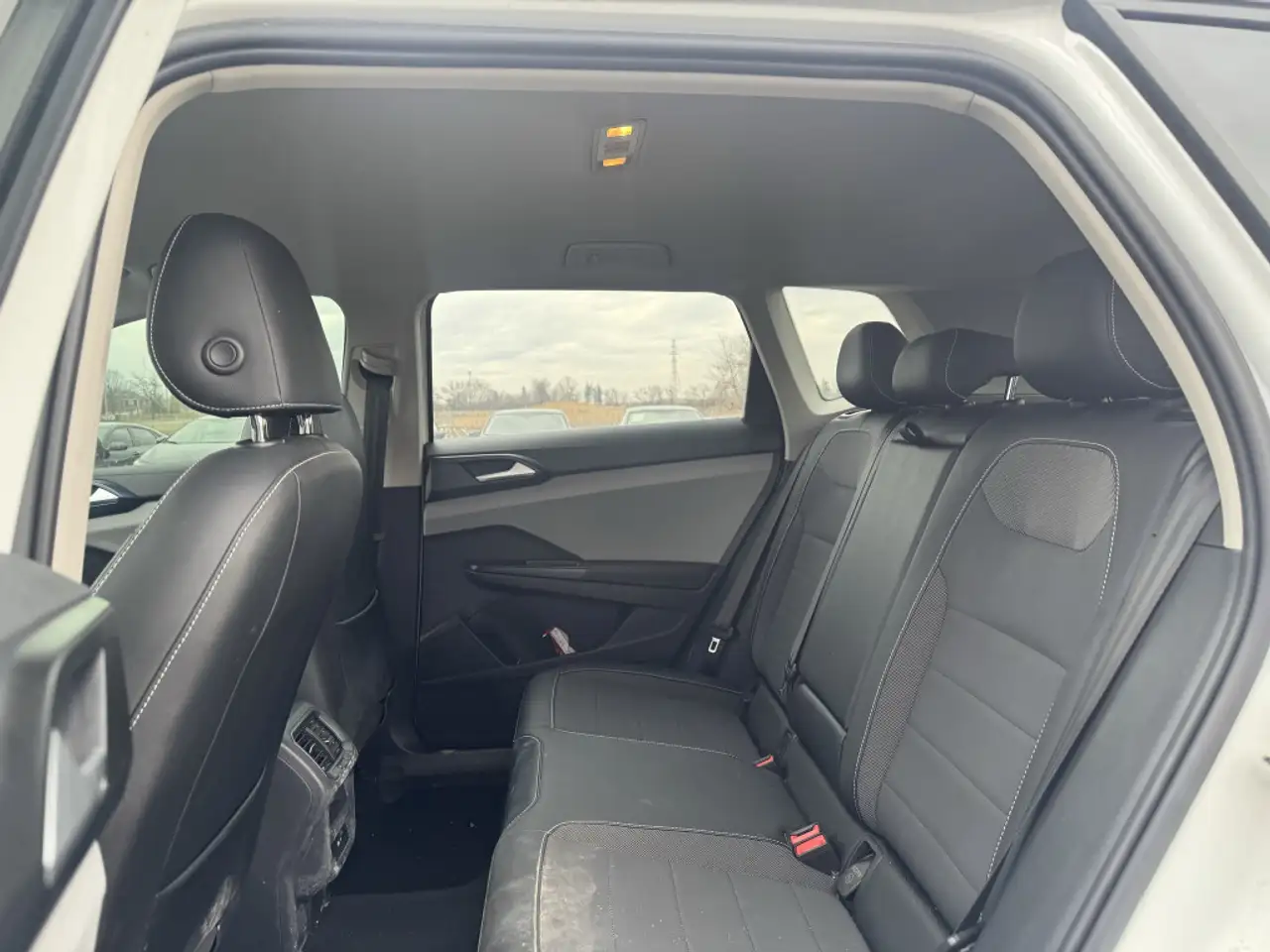 Volkswagen Taos снимка Volkswagen Taos