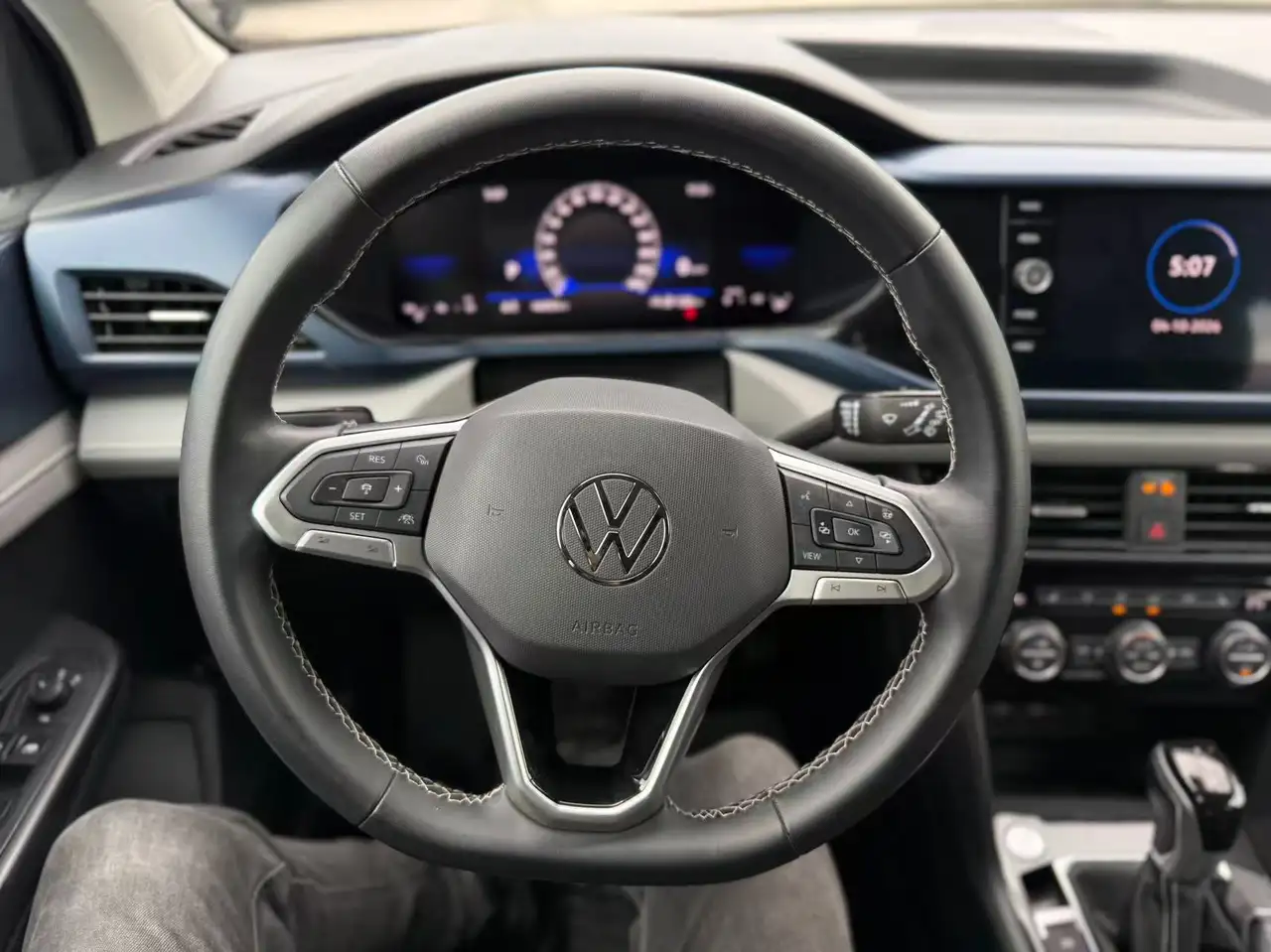 Volkswagen Taos снимка Volkswagen Taos