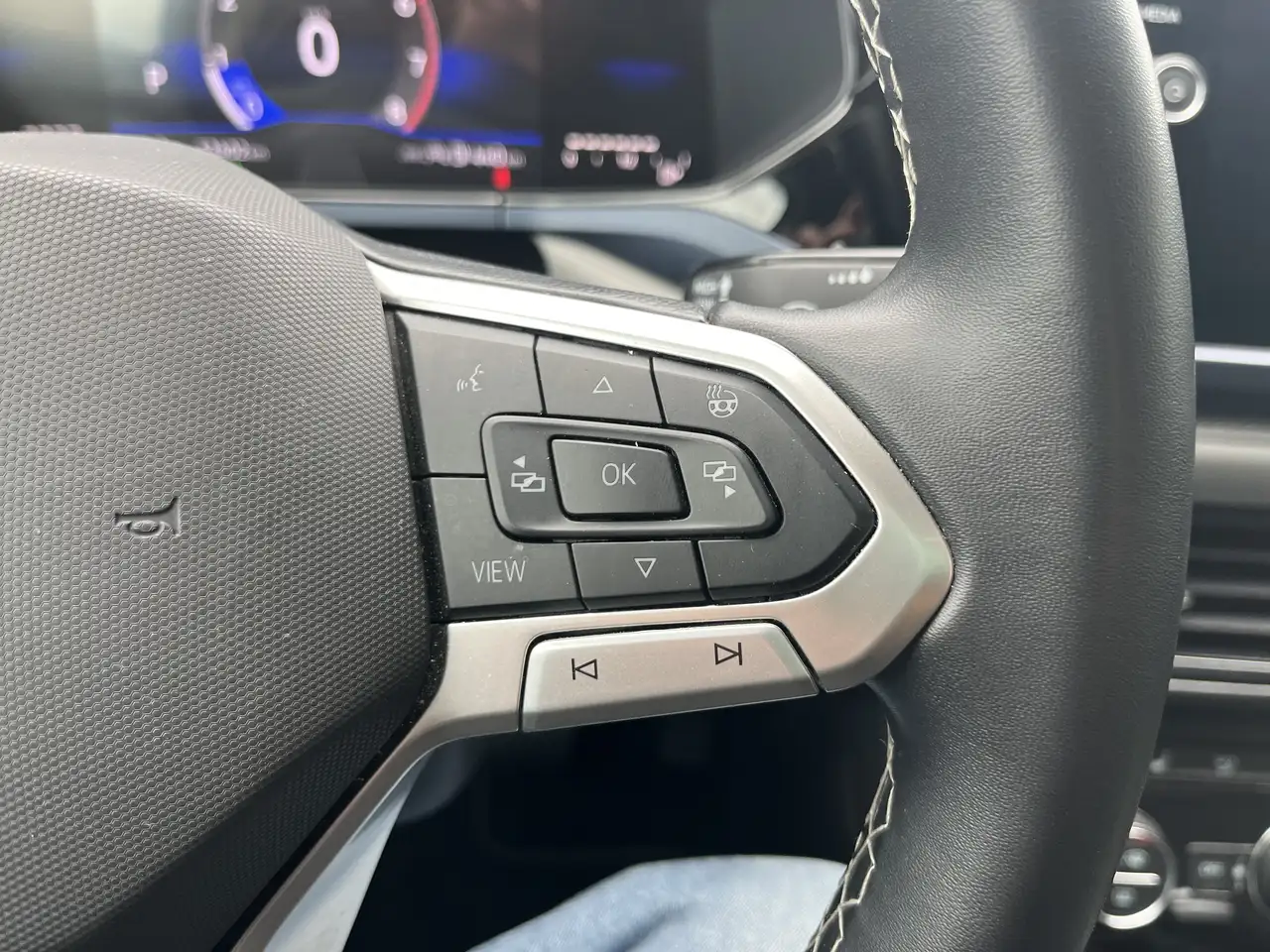 Volkswagen Taos снимка Volkswagen Taos