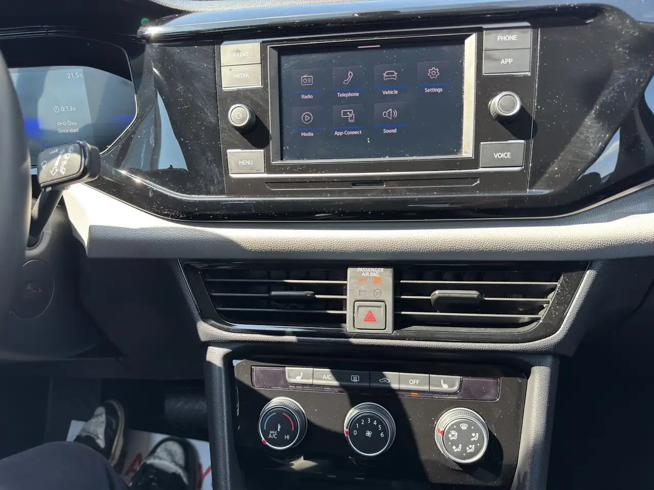 Volkswagen Taos снимка Volkswagen Taos
