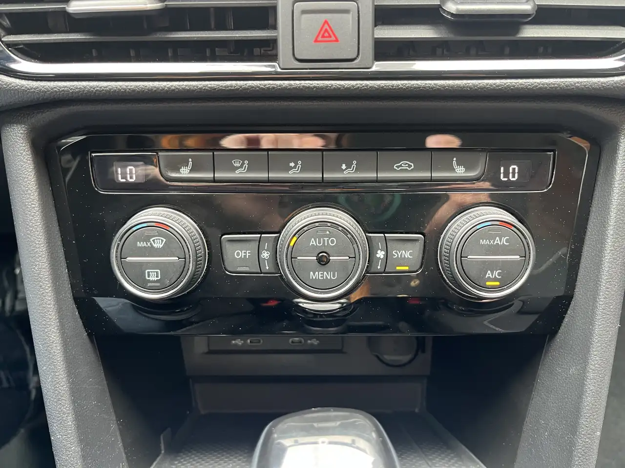 Volkswagen Taos снимка Volkswagen Taos