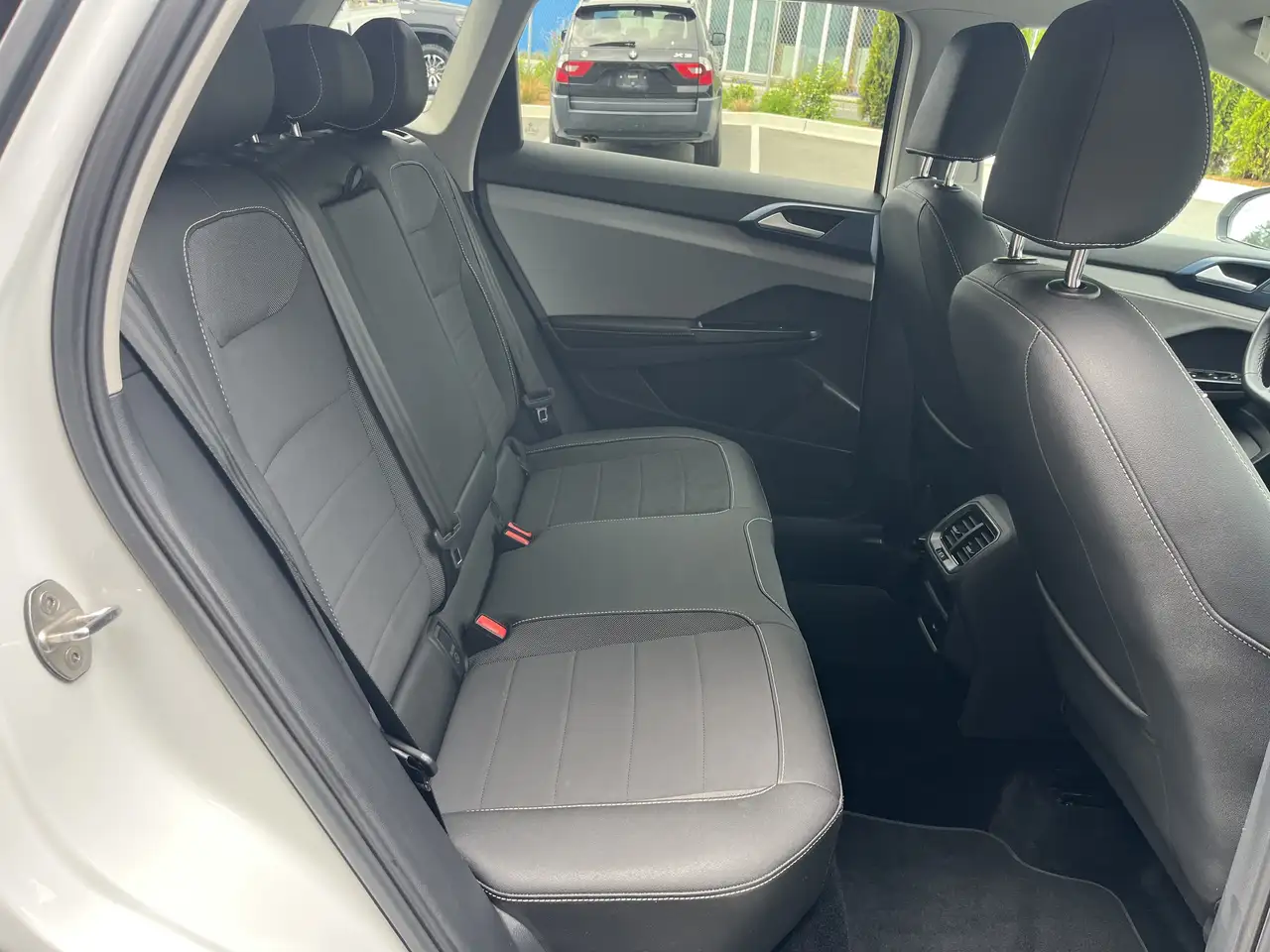 Volkswagen Taos снимка Volkswagen Taos