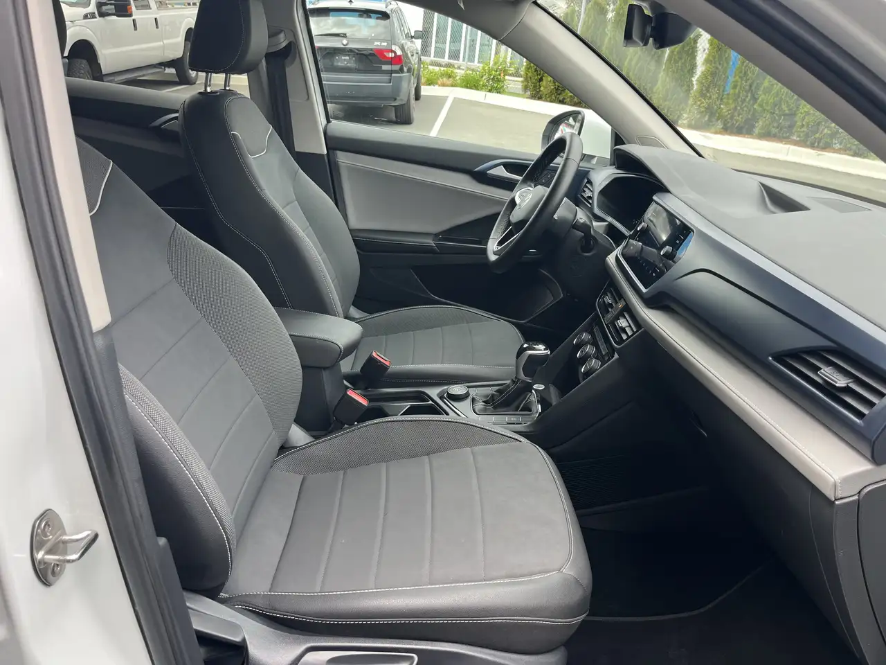 Volkswagen Taos снимка Volkswagen Taos