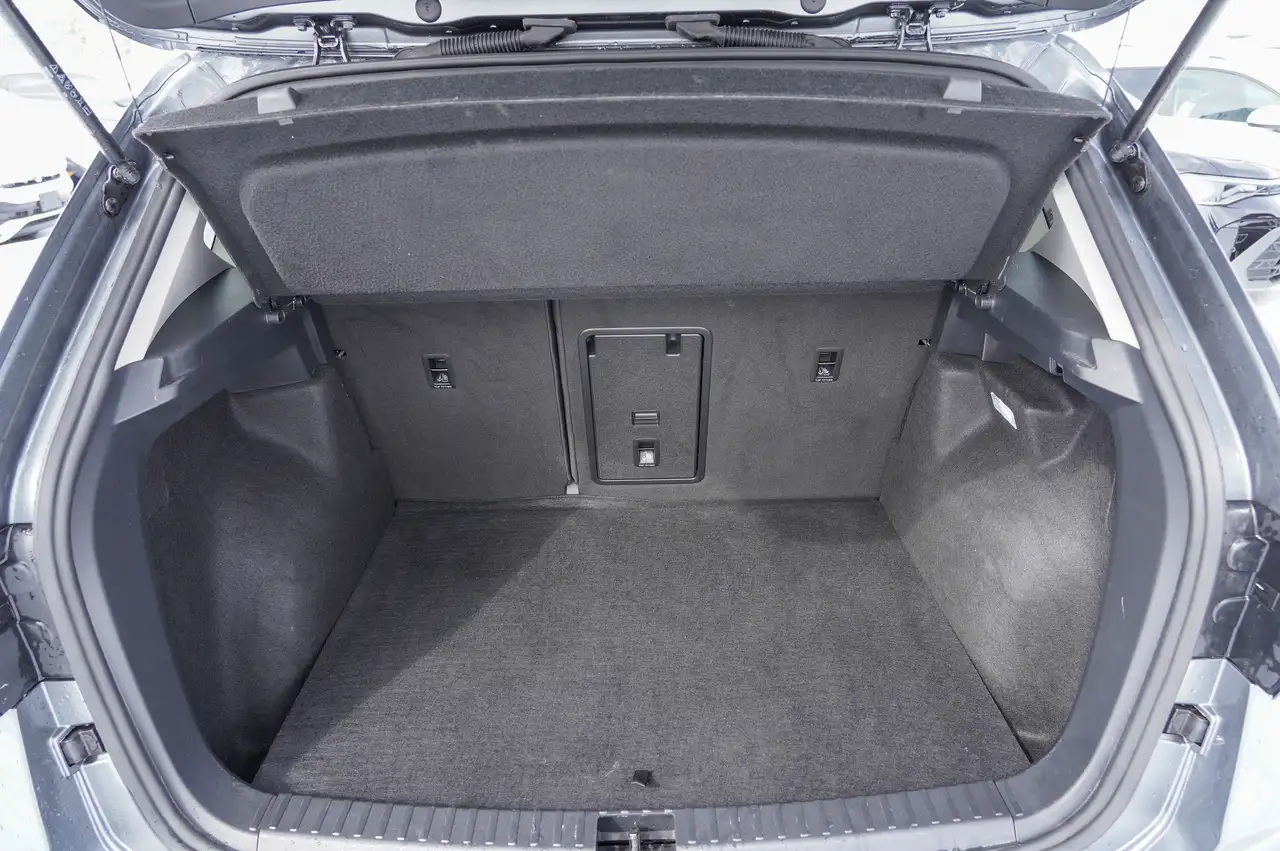 Volkswagen Taos снимка Volkswagen Taos