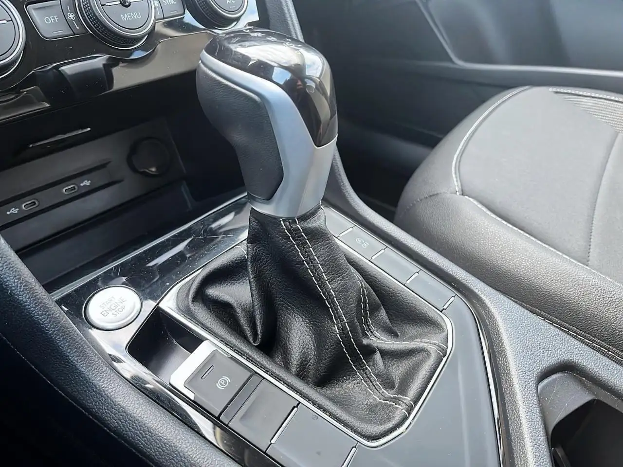 Volkswagen Taos снимка Volkswagen Taos