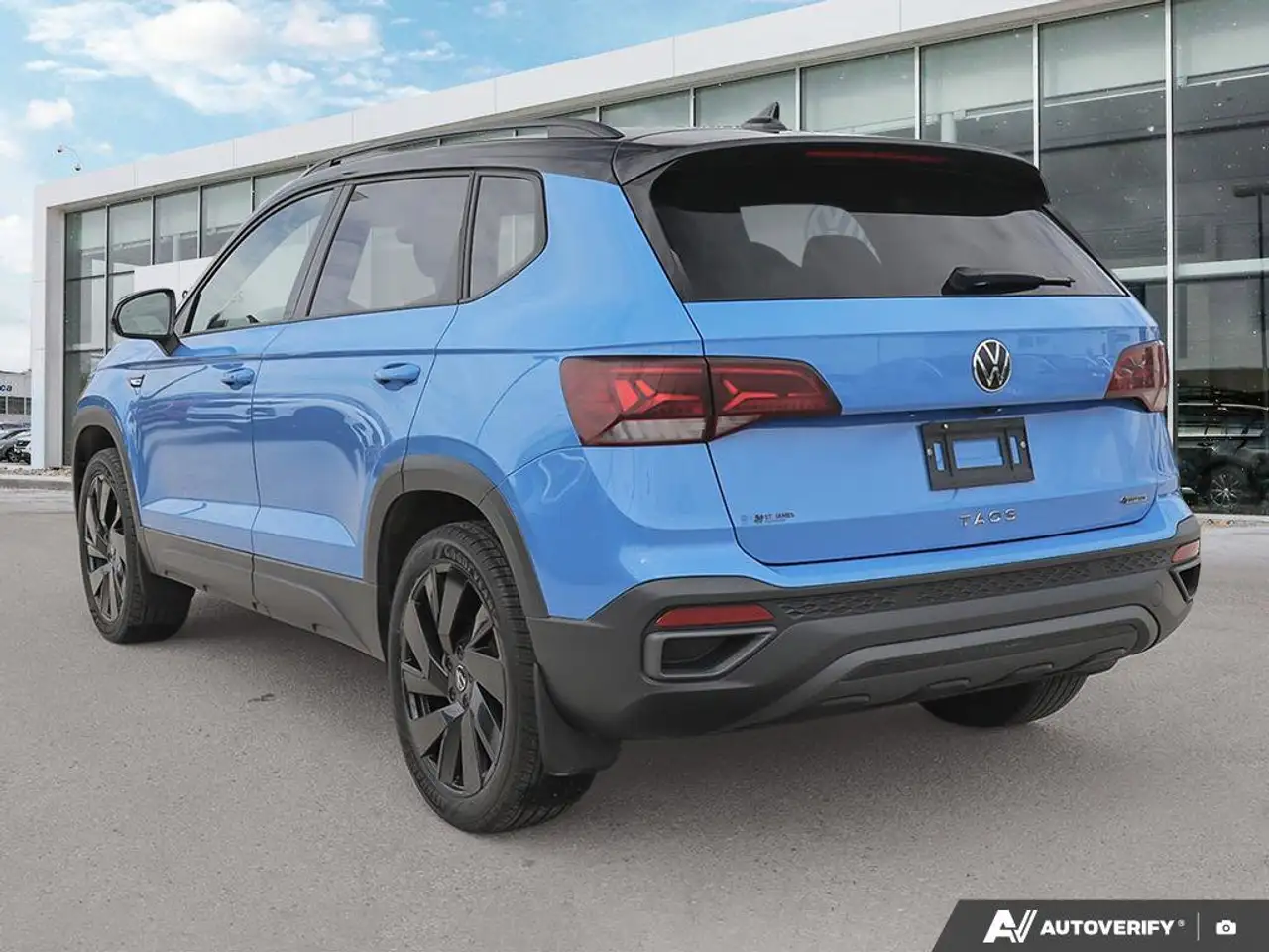 Volkswagen Taos снимка Volkswagen Taos