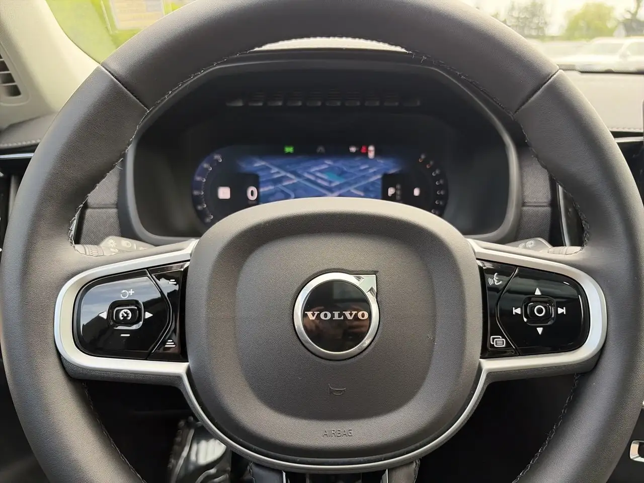 Volvo XC90 снимка Volvo XC90
