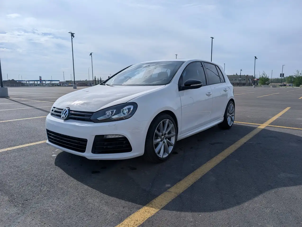 2012 Volkswagen Golf R photo 2012 Volkswagen Golf R