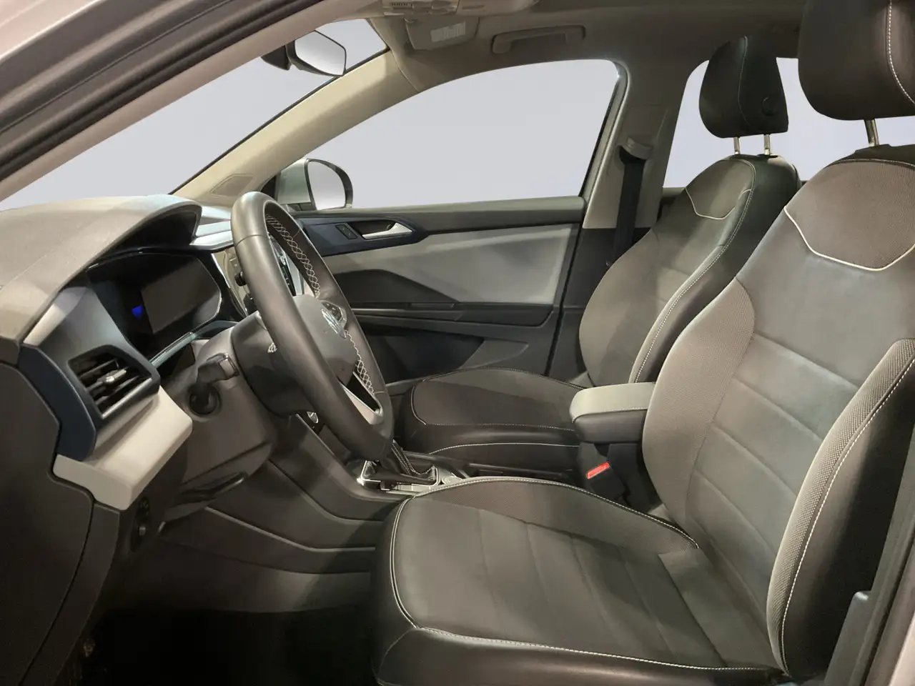 Volkswagen Taos снимка Volkswagen Taos