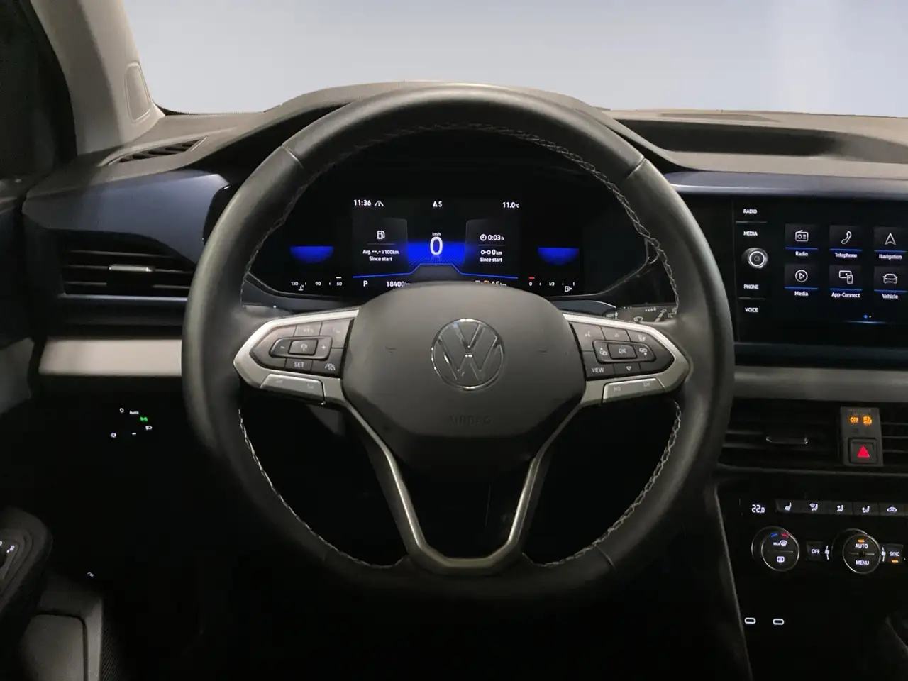 Volkswagen Taos снимка Volkswagen Taos