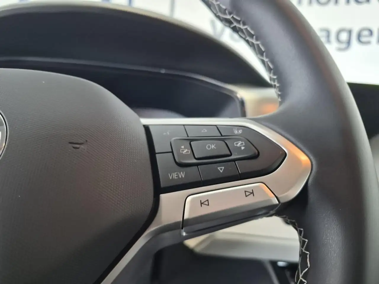 Volkswagen Taos снимка Volkswagen Taos