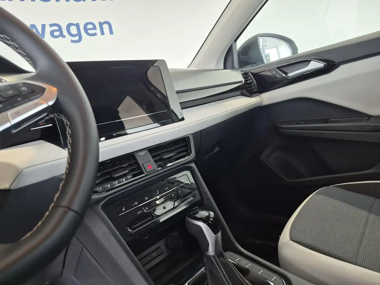 Volkswagen Taos снимка Volkswagen Taos