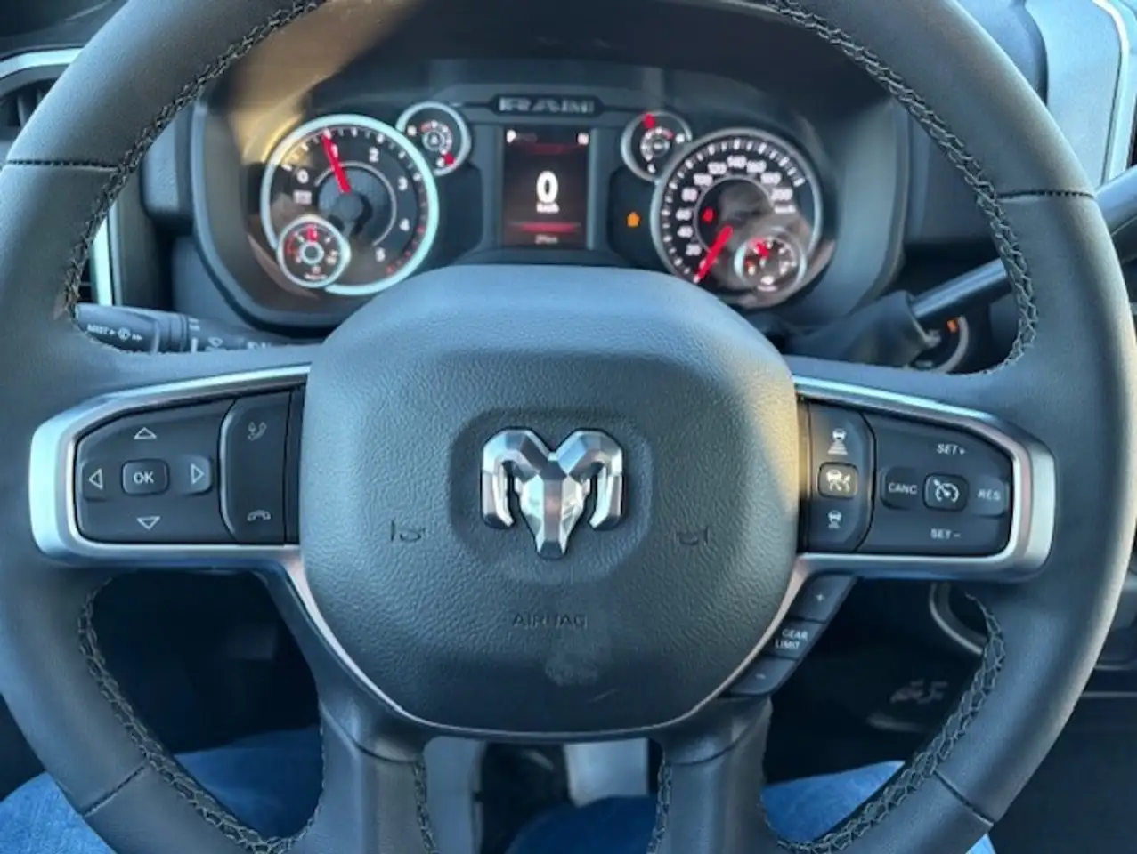 RAM 3500 photo RAM 3500