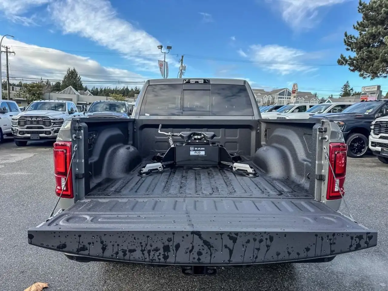 RAM 3500 photo RAM 3500