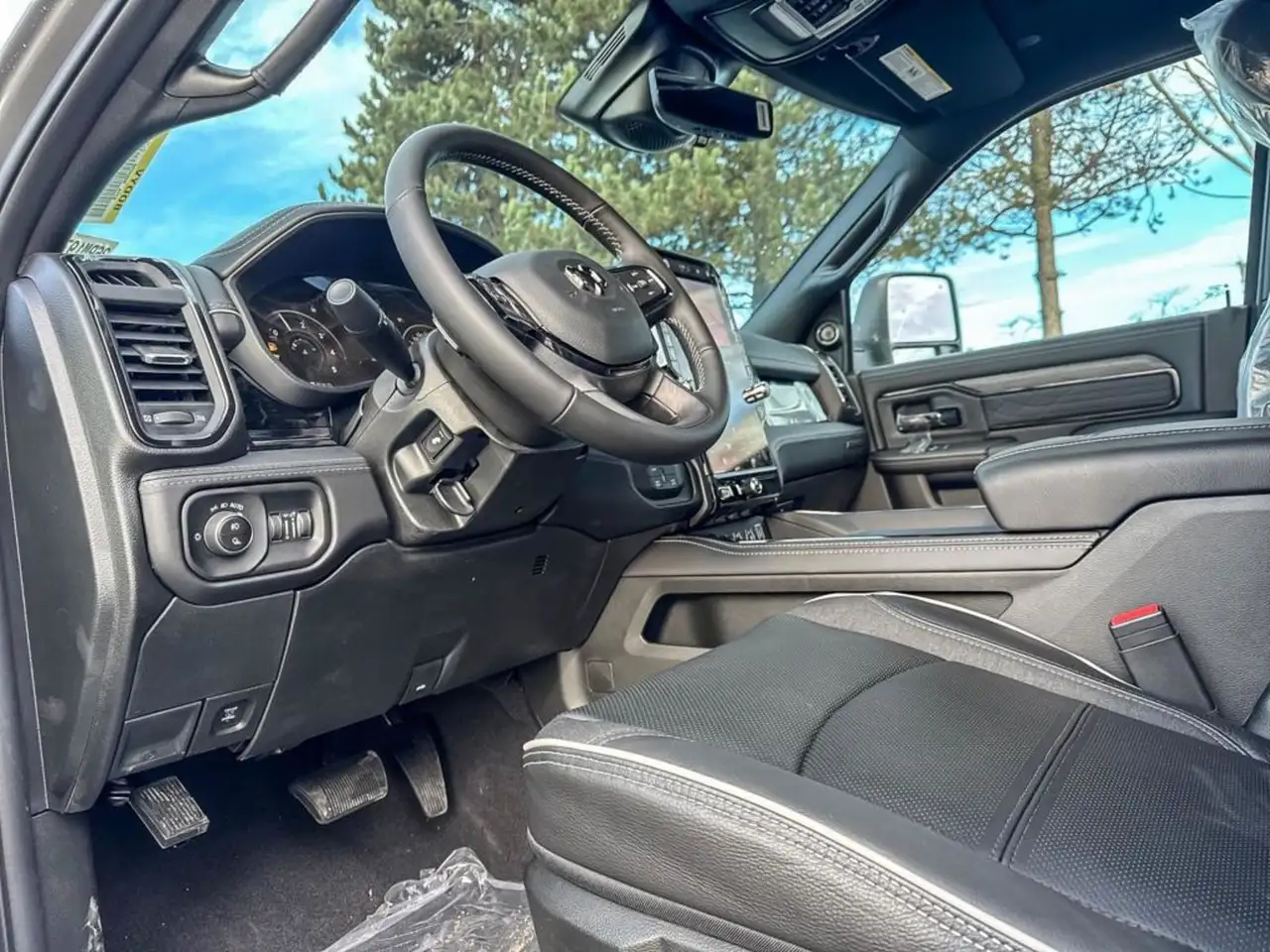RAM 3500 photo RAM 3500